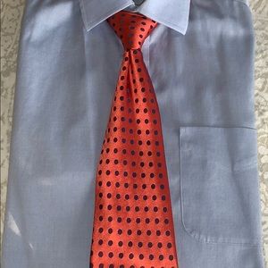 Juan’s Barnes iridescent red polkadot tie